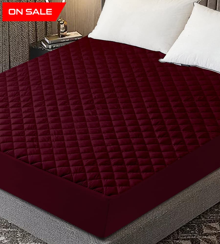 Qulited  Water Proof Mattress Protector ( Maroon )